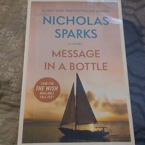 Nicholas Sparks Message in a Bottle